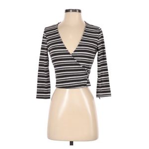 (3/15$) Forever 21 Striped Wrap Top